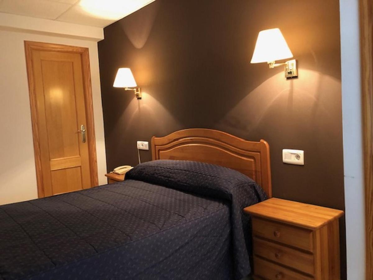 Hotel Gil Montanejos Ngoại thất bức ảnh